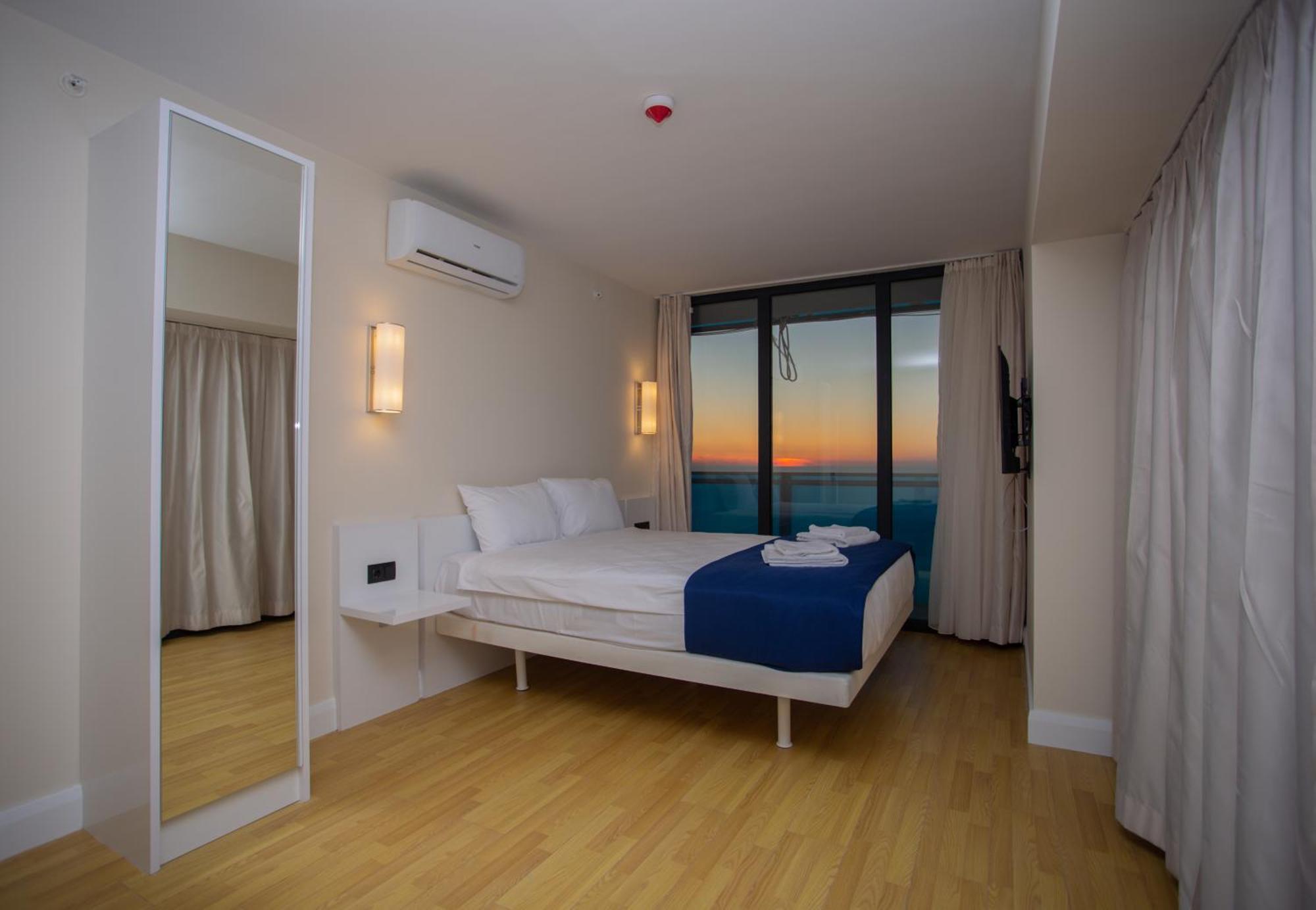 Batumi Concept Hotel Exterior photo